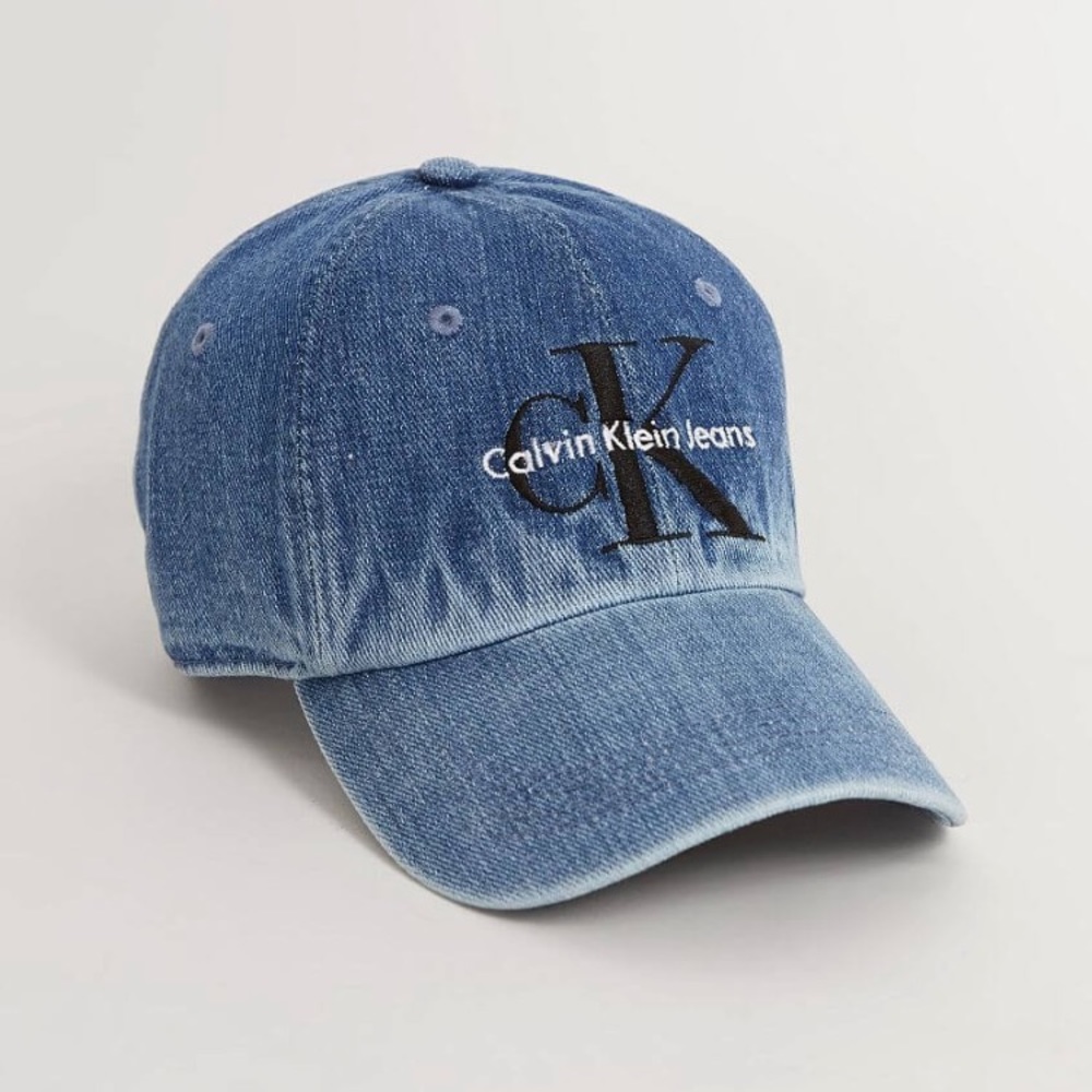 Calvin Klein hat
